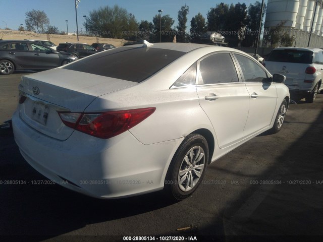 Photo 3 VIN: 5NPEB4AC7BH024740 - HYUNDAI SONATA 