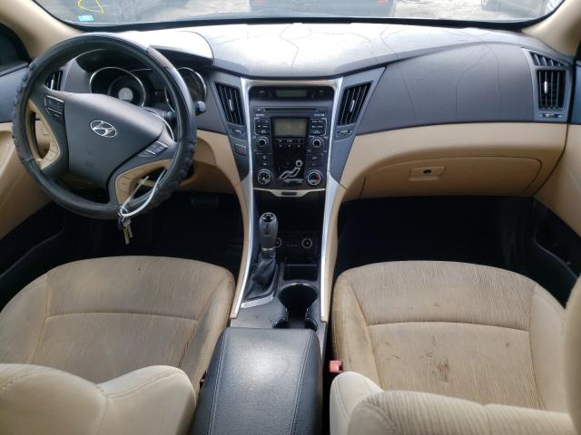 Photo 8 VIN: 5NPEB4AC7BH024933 - HYUNDAI SONATA GLS 