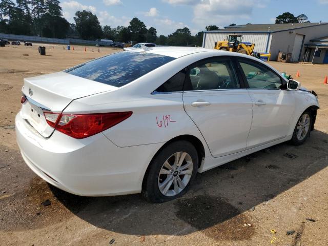 Photo 2 VIN: 5NPEB4AC7BH030652 - HYUNDAI SONATA GLS 