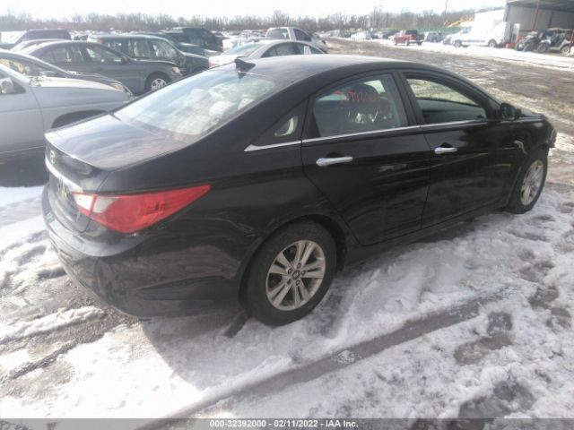 Photo 3 VIN: 5NPEB4AC7BH030862 - HYUNDAI SONATA 