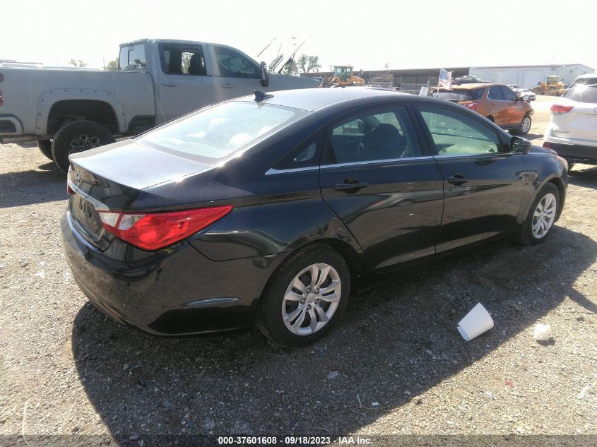 Photo 3 VIN: 5NPEB4AC7BH040176 - HYUNDAI SONATA 