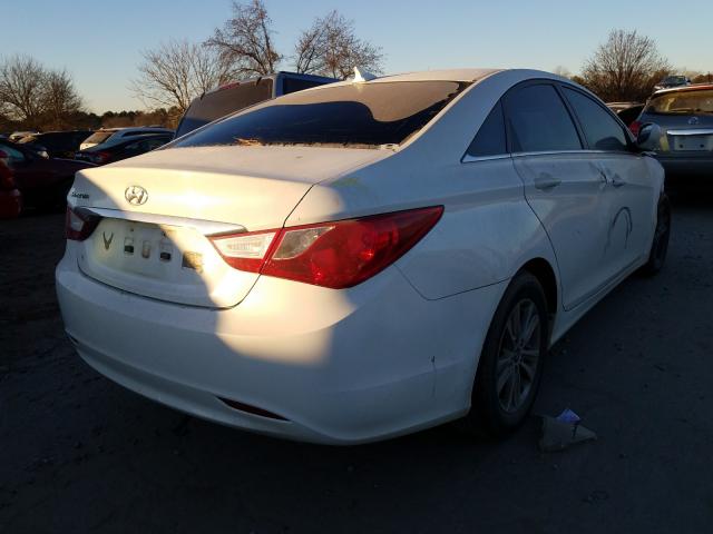 Photo 3 VIN: 5NPEB4AC7BH052005 - HYUNDAI SONATA GLS 