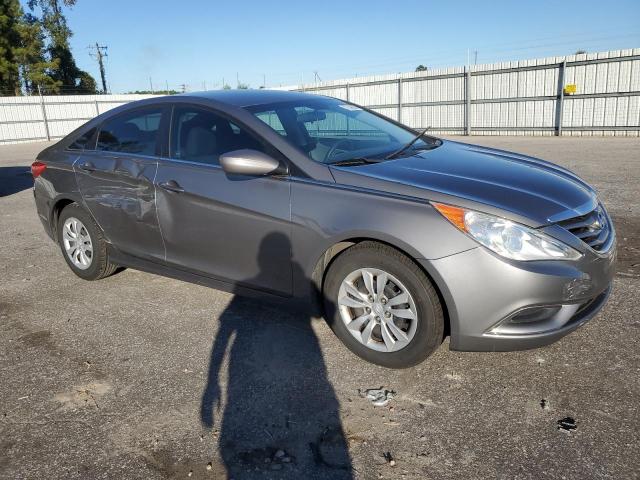 Photo 3 VIN: 5NPEB4AC7BH056703 - HYUNDAI SONATA 