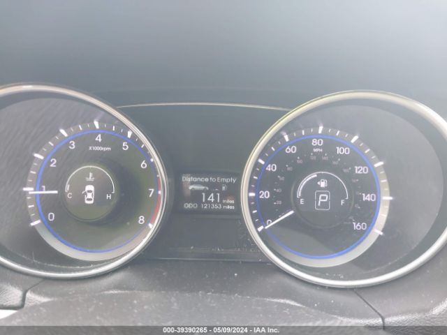 Photo 6 VIN: 5NPEB4AC7BH057804 - HYUNDAI SONATA 