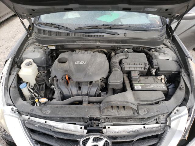 Photo 6 VIN: 5NPEB4AC7BH068866 - HYUNDAI SONATA GLS 