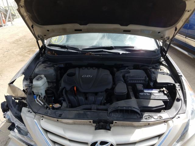 Photo 6 VIN: 5NPEB4AC7BH081620 - HYUNDAI SONATA GLS 