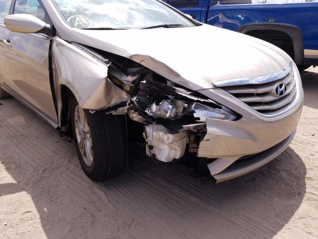 Photo 8 VIN: 5NPEB4AC7BH081620 - HYUNDAI SONATA GLS 