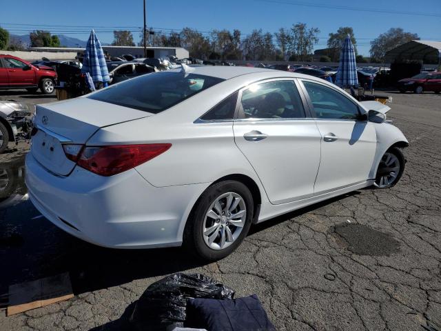 Photo 3 VIN: 5NPEB4AC7BH081827 - HYUNDAI SONATA GLS 