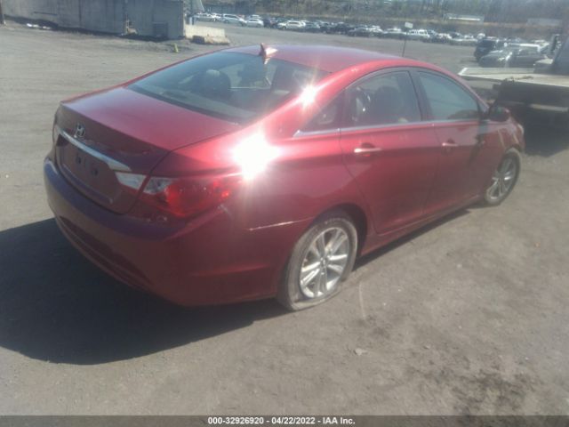 Photo 3 VIN: 5NPEB4AC7BH088423 - HYUNDAI SONATA 