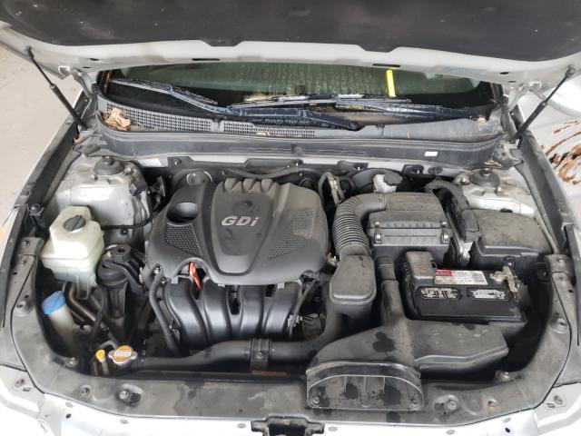 Photo 6 VIN: 5NPEB4AC7BH088843 - HYUNDAI SONATA GLS 