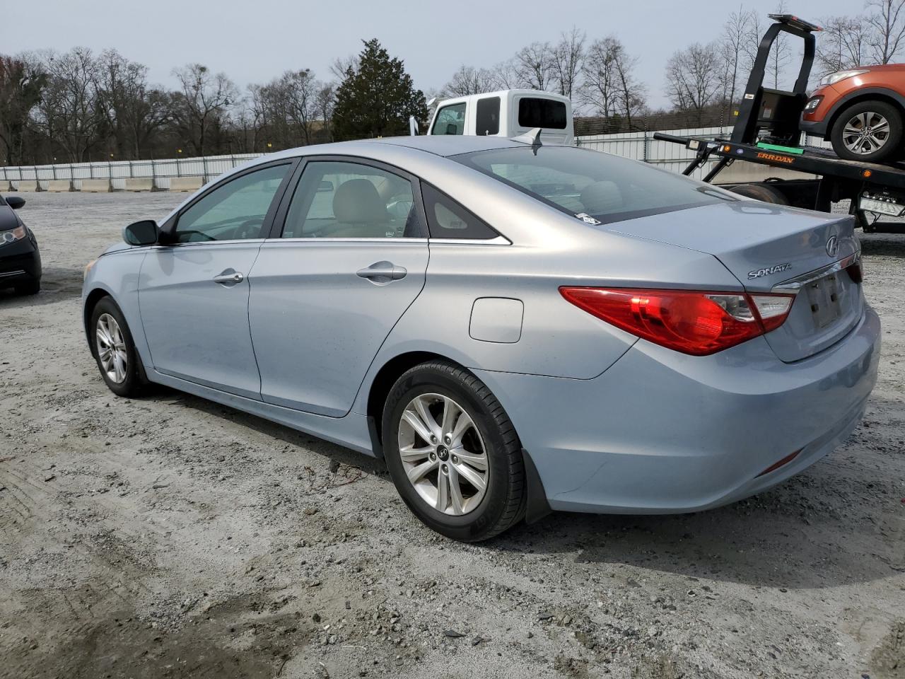 Photo 1 VIN: 5NPEB4AC7BH136096 - HYUNDAI SONATA 