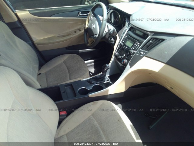 Photo 4 VIN: 5NPEB4AC7BH137104 - HYUNDAI SONATA 