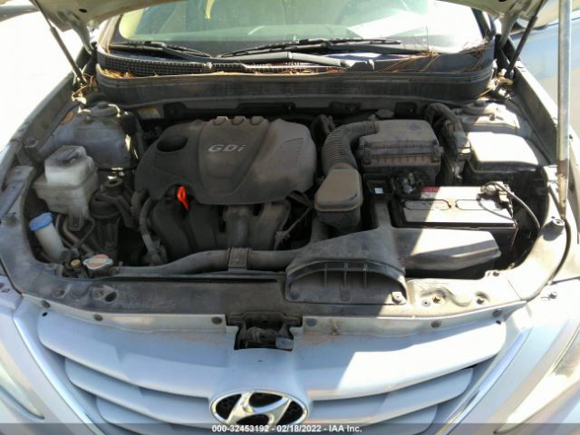 Photo 9 VIN: 5NPEB4AC7BH142223 - HYUNDAI SONATA 