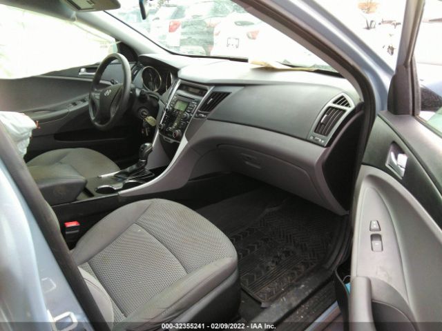 Photo 4 VIN: 5NPEB4AC7BH144098 - HYUNDAI SONATA 