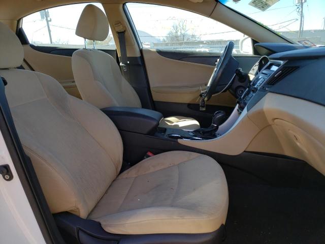 Photo 4 VIN: 5NPEB4AC7BH189574 - HYUNDAI SONATA GLS 