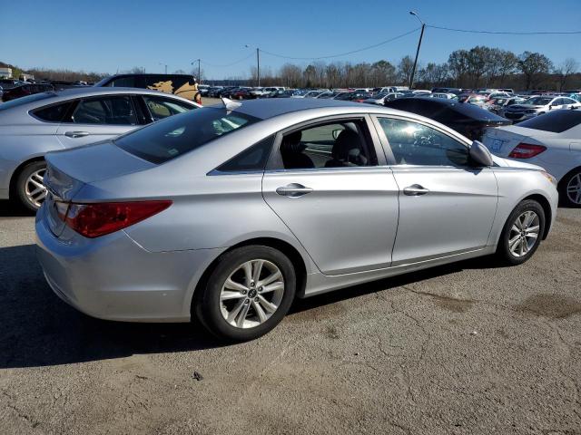 Photo 2 VIN: 5NPEB4AC7BH190658 - HYUNDAI SONATA GLS 