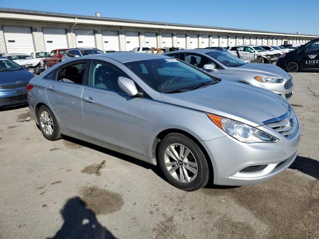 Photo 3 VIN: 5NPEB4AC7BH190658 - HYUNDAI SONATA GLS 