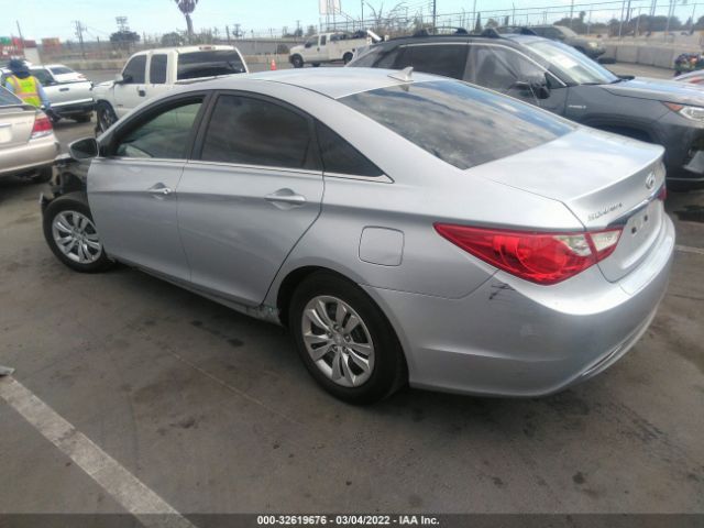 Photo 2 VIN: 5NPEB4AC7BH200346 - HYUNDAI SONATA 