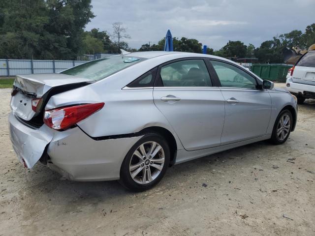 Photo 2 VIN: 5NPEB4AC7BH201299 - HYUNDAI SONATA GLS 