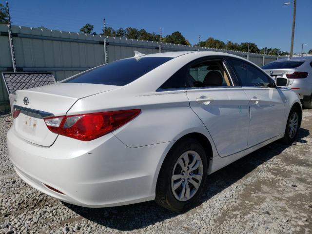 Photo 3 VIN: 5NPEB4AC7BH253001 - HYUNDAI SONATA GLS 