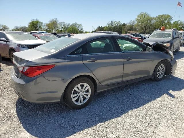 Photo 2 VIN: 5NPEB4AC7BH273488 - HYUNDAI SONATA GLS 