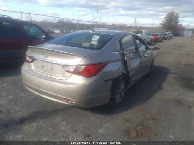 Photo 3 VIN: 5NPEB4AC7BH283020 - HYUNDAI SONATA 