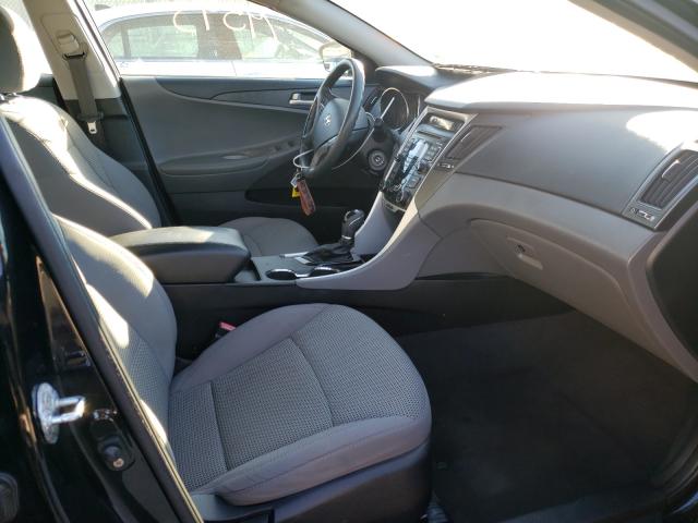 Photo 4 VIN: 5NPEB4AC7BH294065 - HYUNDAI SONATA GLS 