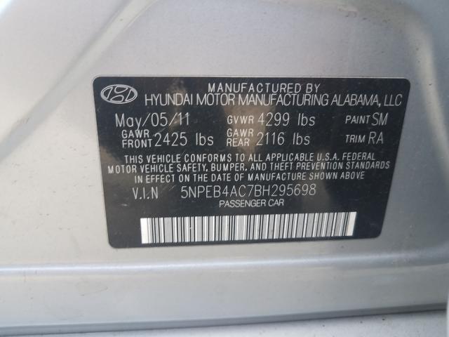 Photo 9 VIN: 5NPEB4AC7BH295698 - HYUNDAI SONATA GLS 