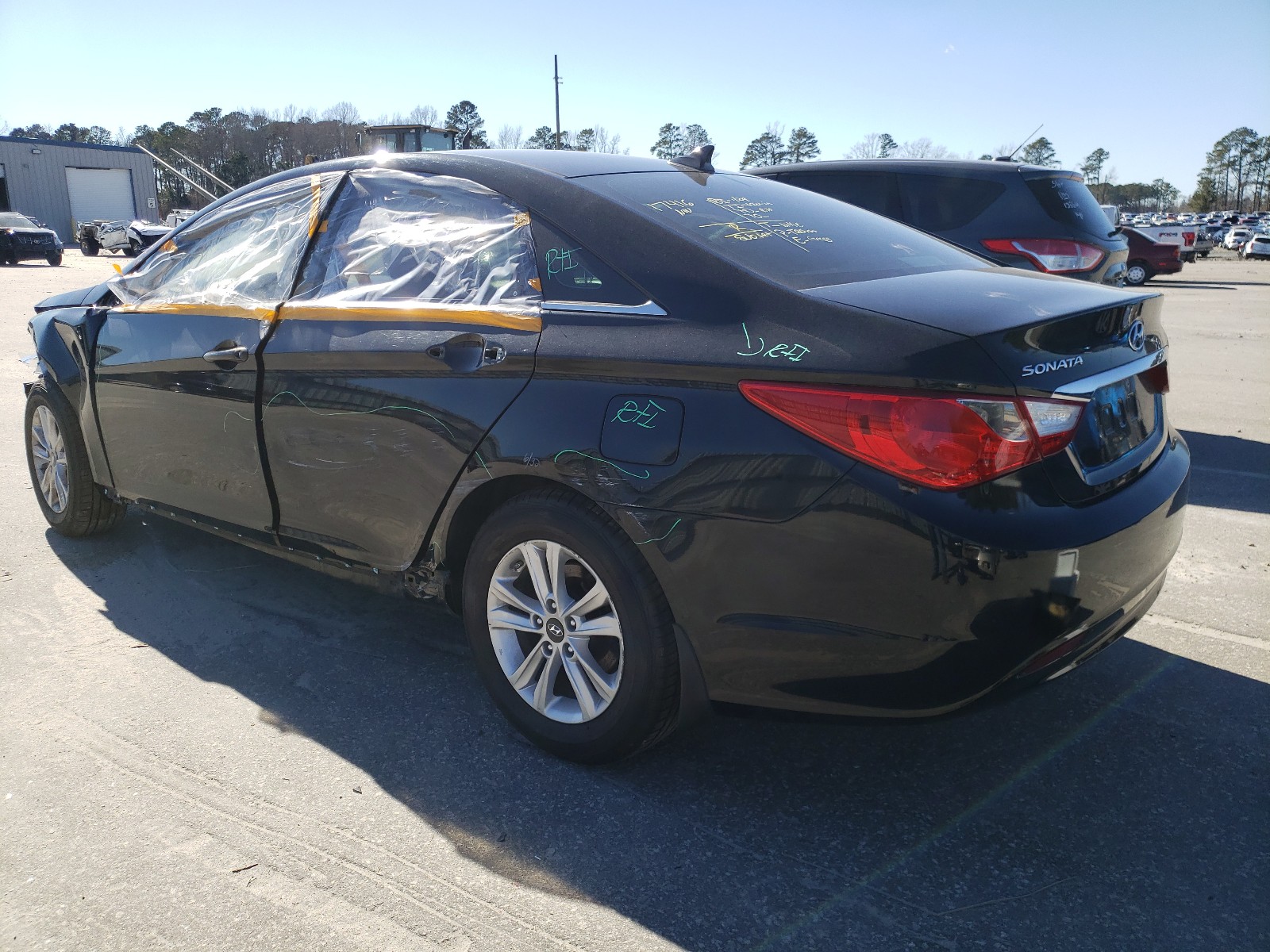 Photo 2 VIN: 5NPEB4AC7BH299363 - HYUNDAI SONATA GLS 