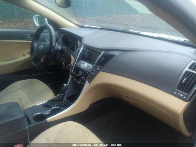 Photo 4 VIN: 5NPEB4AC7BH301919 - HYUNDAI SONATA 