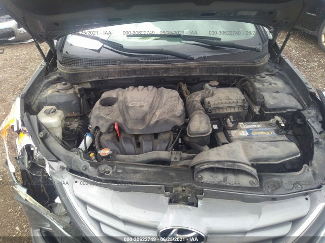 Photo 9 VIN: 5NPEB4AC7CH322223 - HYUNDAI SONATA 