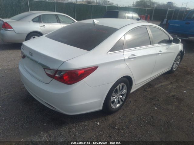 Photo 3 VIN: 5NPEB4AC7CH333898 - HYUNDAI SONATA 