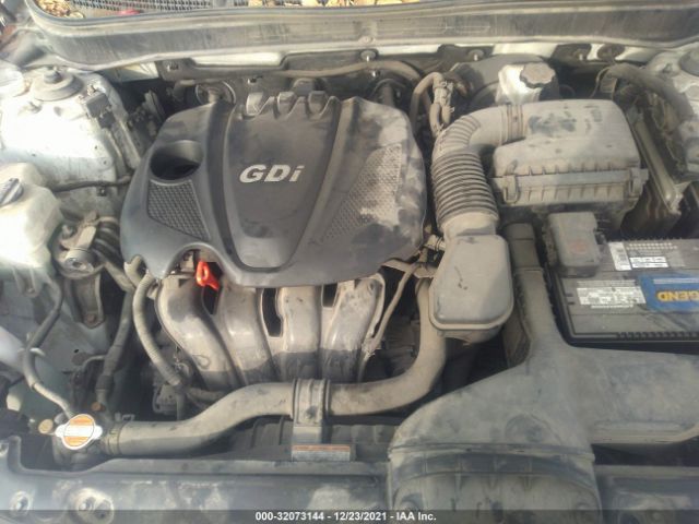 Photo 9 VIN: 5NPEB4AC7CH333898 - HYUNDAI SONATA 