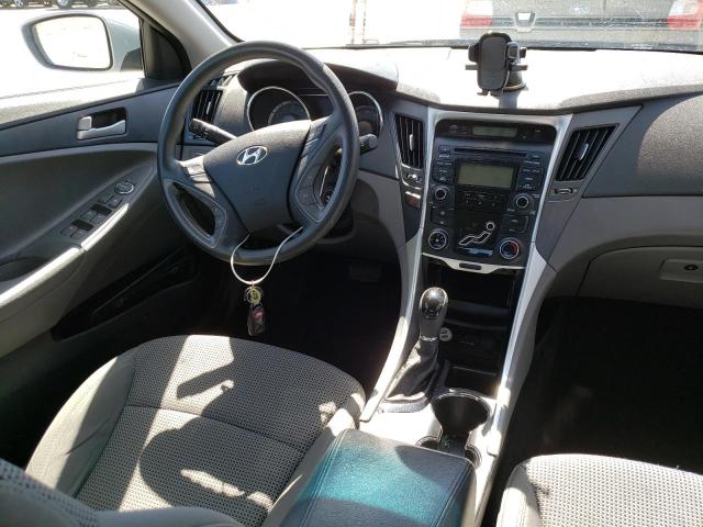 Photo 8 VIN: 5NPEB4AC7CH342522 - HYUNDAI SONATA GLS 