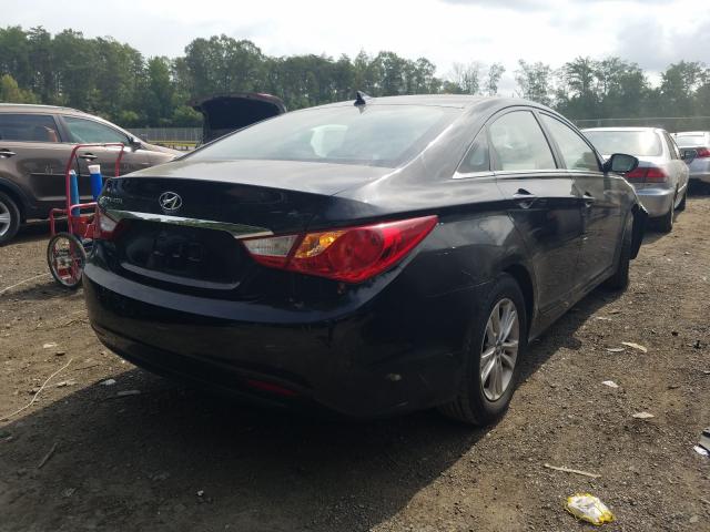 Photo 3 VIN: 5NPEB4AC7CH343833 - HYUNDAI SONATA GLS 