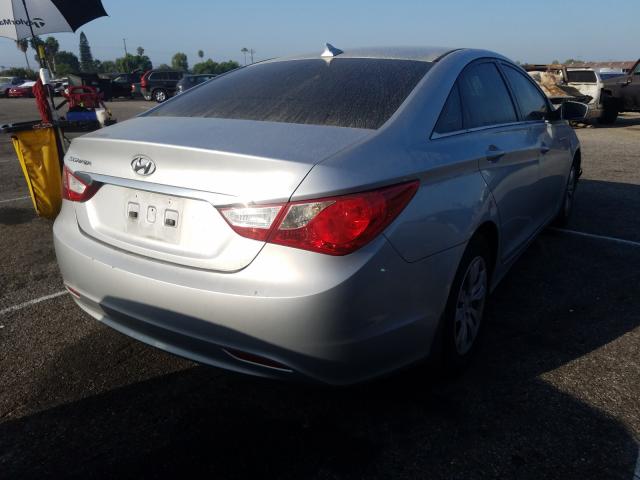 Photo 3 VIN: 5NPEB4AC7CH358252 - HYUNDAI SONATA GLS 