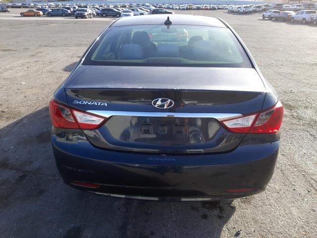 Photo 5 VIN: 5NPEB4AC7CH377576 - HYUNDAI SONATA GLS 