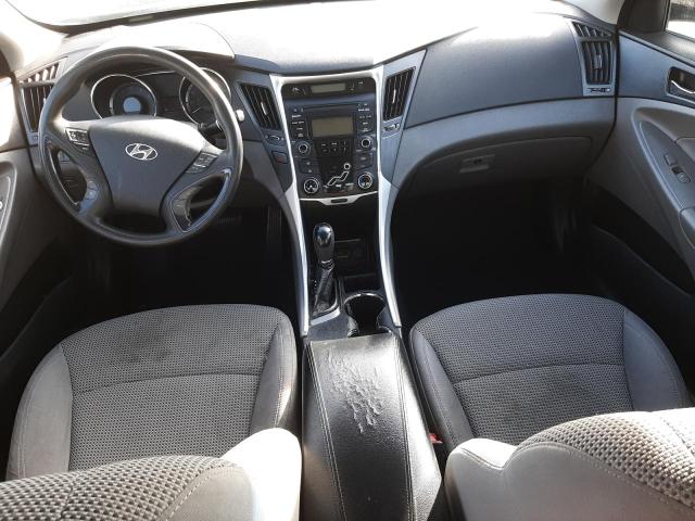 Photo 7 VIN: 5NPEB4AC7CH377576 - HYUNDAI SONATA GLS 