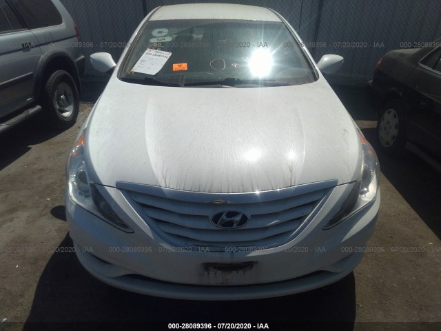 Photo 5 VIN: 5NPEB4AC7CH381966 - HYUNDAI SONATA 