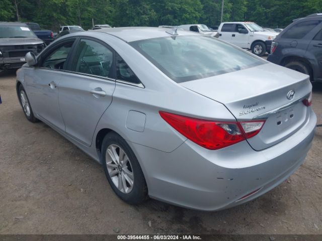 Photo 2 VIN: 5NPEB4AC7CH383443 - HYUNDAI SONATA 