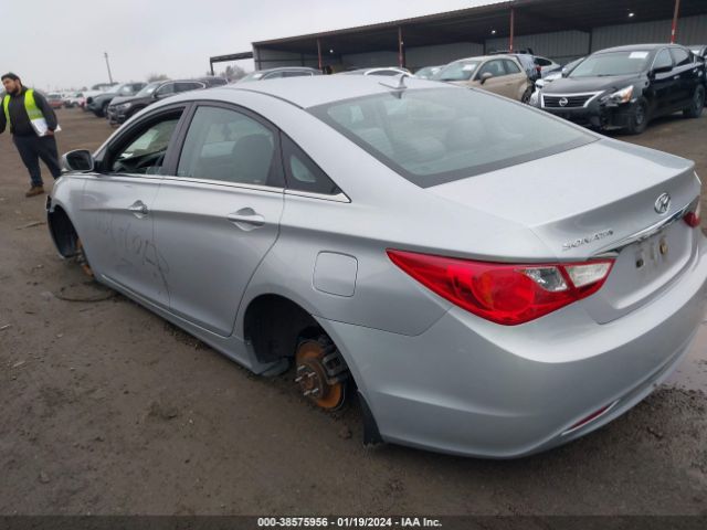 Photo 2 VIN: 5NPEB4AC7CH389484 - HYUNDAI SONATA 