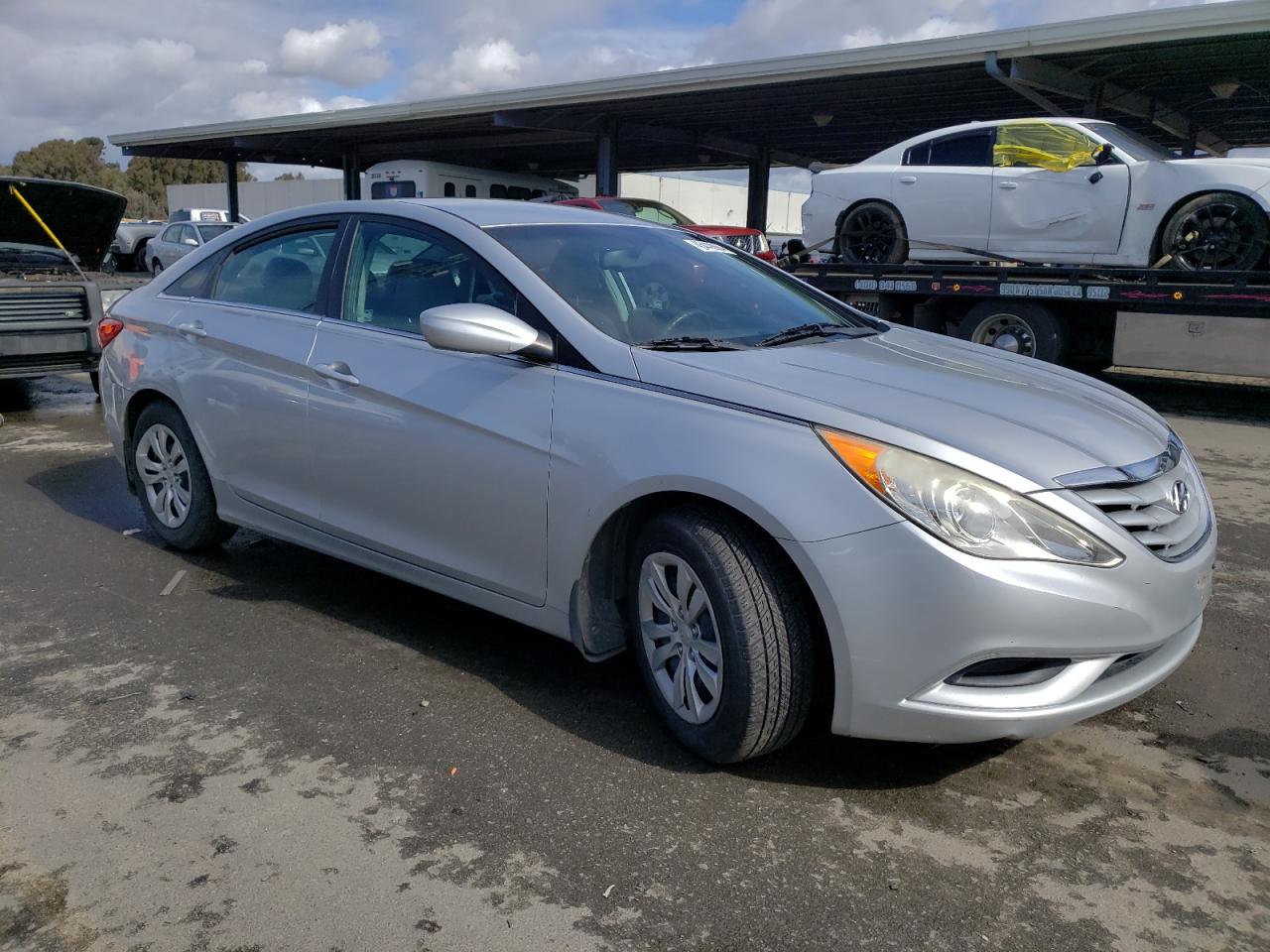 Photo 3 VIN: 5NPEB4AC7CH400189 - HYUNDAI SONATA 