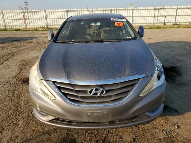 Photo 4 VIN: 5NPEB4AC7CH412861 - HYUNDAI SONATA GLS 