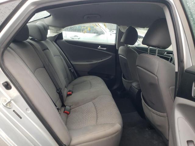 Photo 5 VIN: 5NPEB4AC7CH412942 - HYUNDAI SONATA GLS 