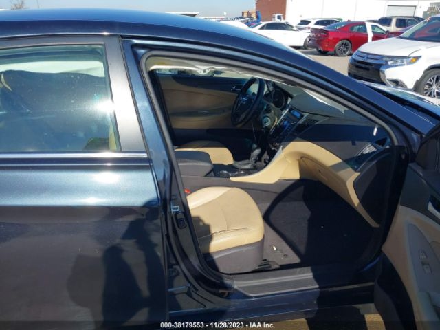 Photo 4 VIN: 5NPEB4AC7CH436402 - HYUNDAI SONATA 