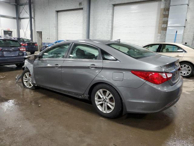 Photo 1 VIN: 5NPEB4AC7CH437601 - HYUNDAI SONATA GLS 