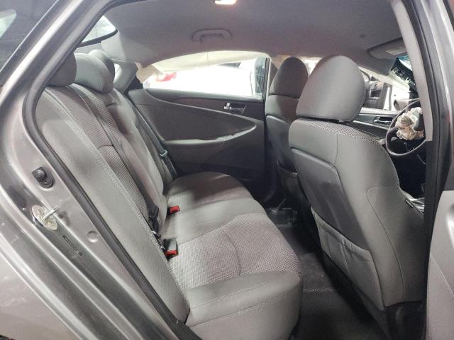 Photo 9 VIN: 5NPEB4AC7CH437601 - HYUNDAI SONATA GLS 