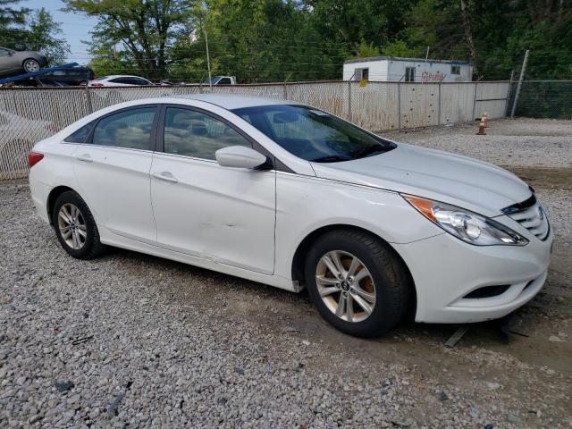 Photo 3 VIN: 5NPEB4AC7CH446461 - HYUNDAI SONATA GLS 