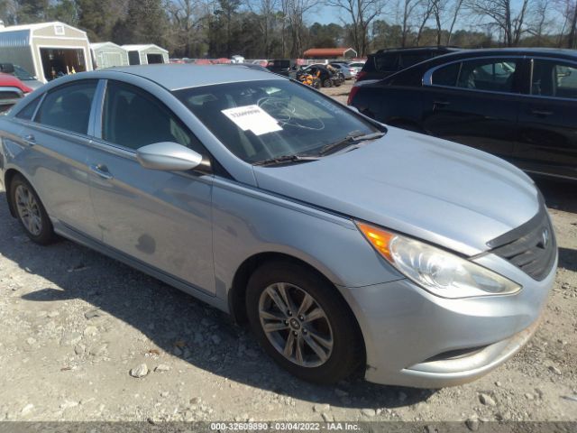 Photo 0 VIN: 5NPEB4AC7CH447576 - HYUNDAI SONATA 