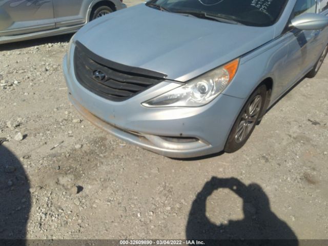 Photo 5 VIN: 5NPEB4AC7CH447576 - HYUNDAI SONATA 